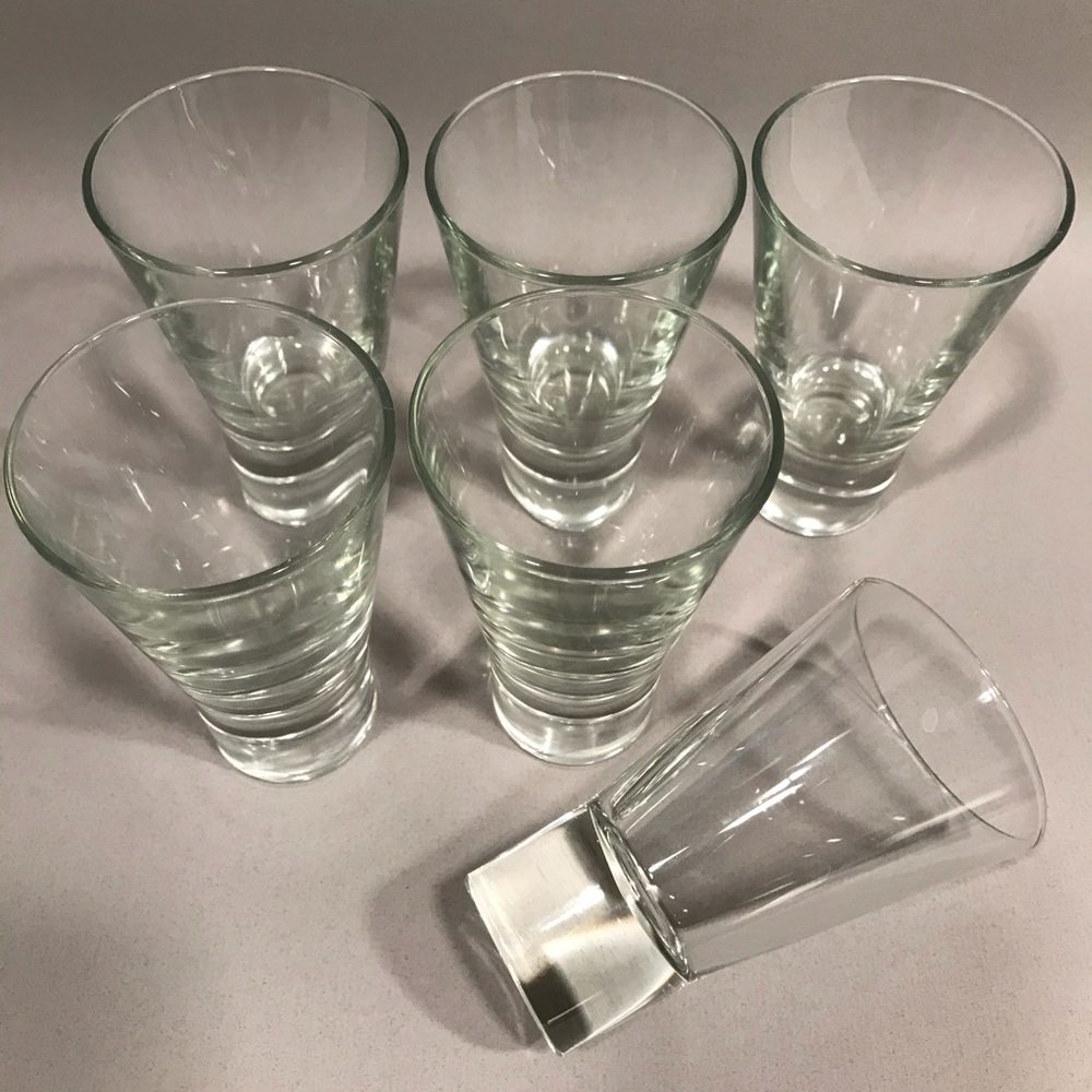 Short Stemmed Modern Wine Glasses